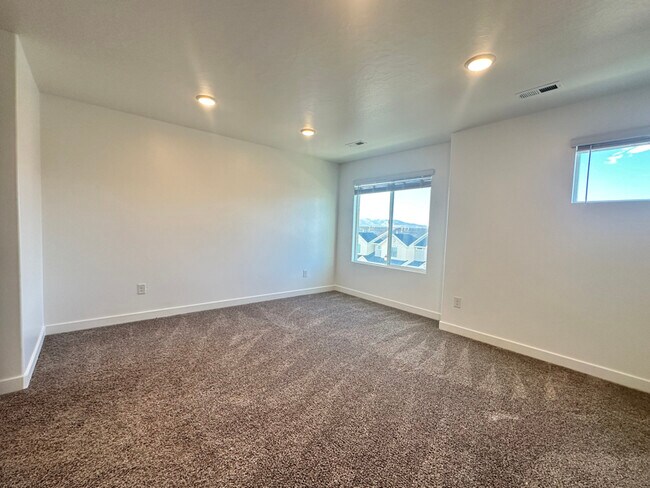 Foto del edificio - 1089 Waterway Ln