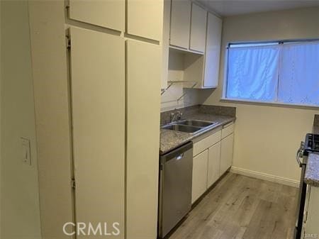 Building Photo - 13543 Village Dr