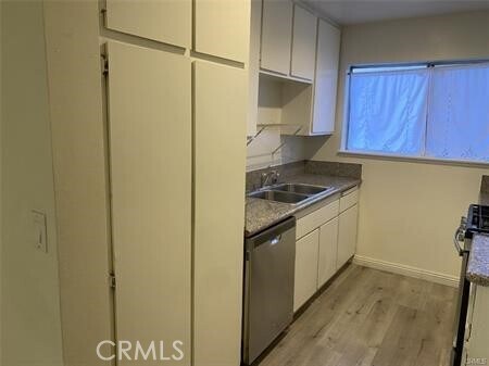 Foto del edificio - 13543 Village Dr