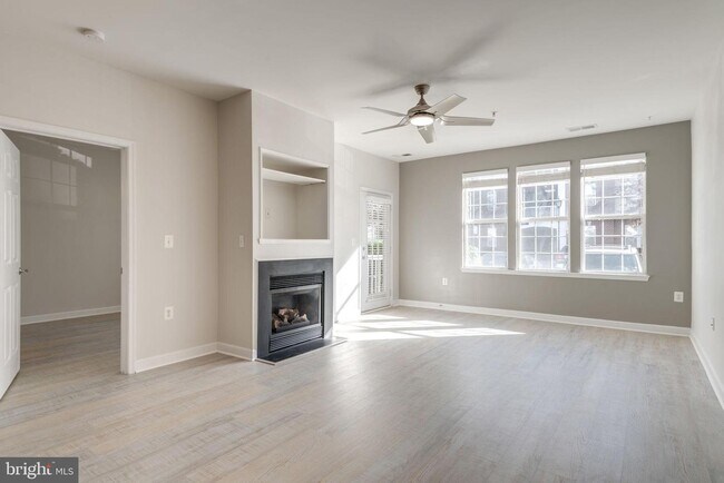 Foto del edificio - 22664 Blue Elder Terrace