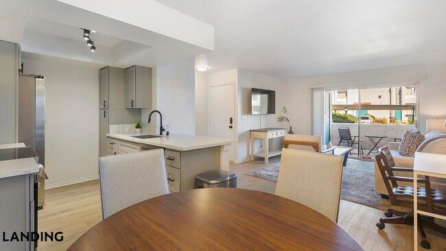 Foto del edificio - 1455 E Katie Ave