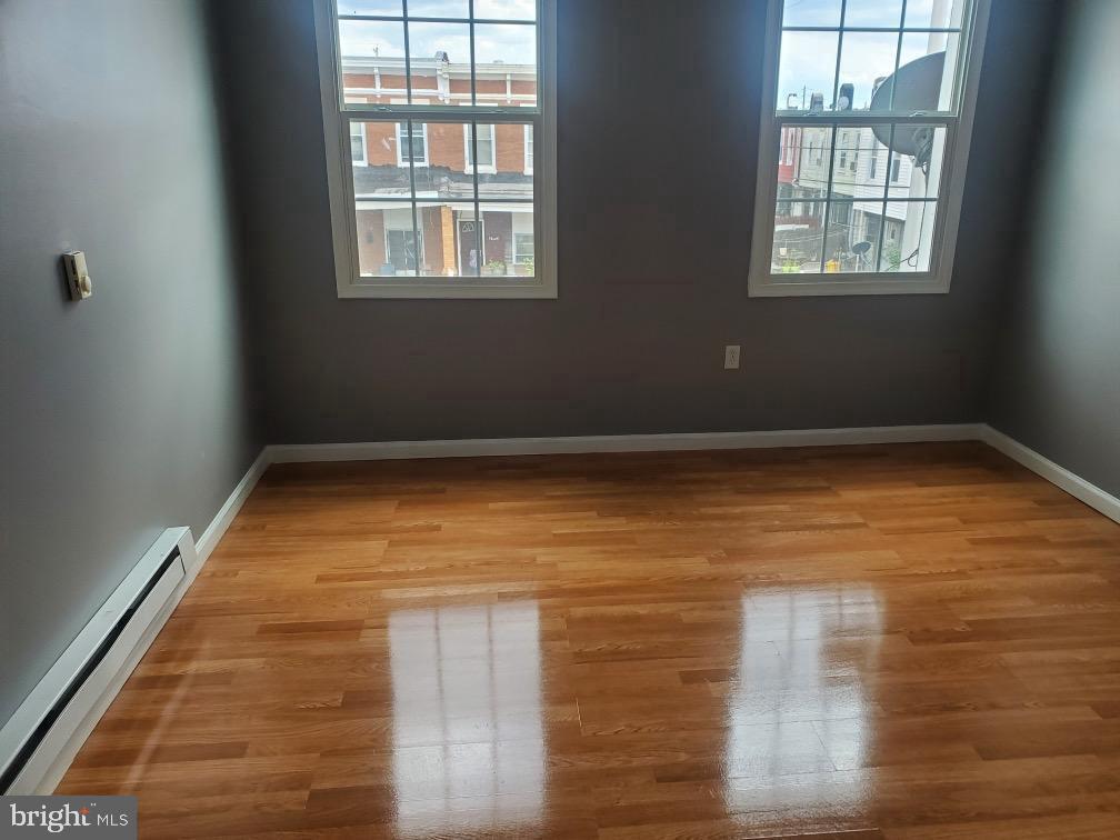 Foto principal - 2914 E Madison St
