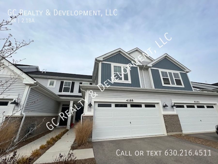 Primary Photo - ***GRAMERCY SQUARE SUBDIVISION / 3 BDRM / ...