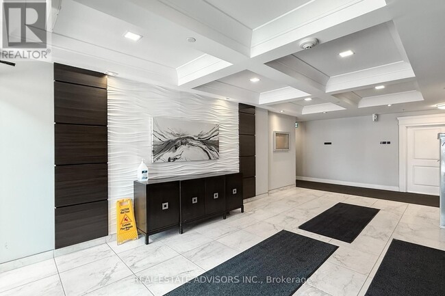 Building Photo - 630 Sauve St