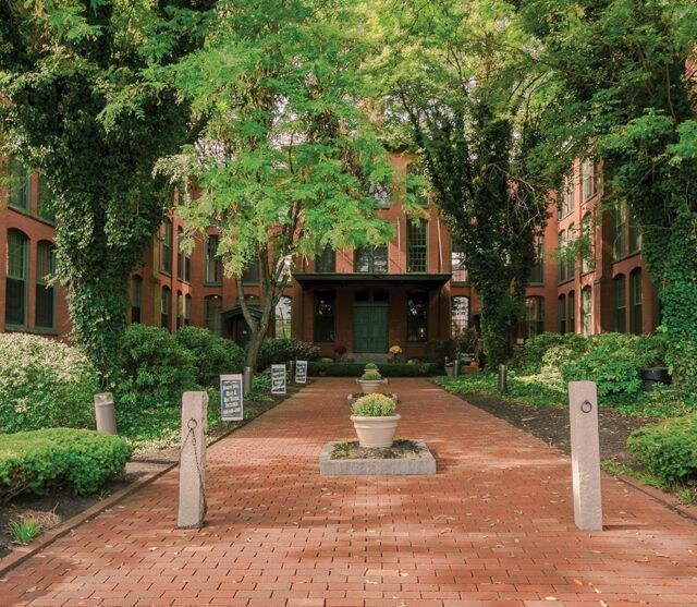 Ribbon Mills Apartments Rentals Manchester, CT