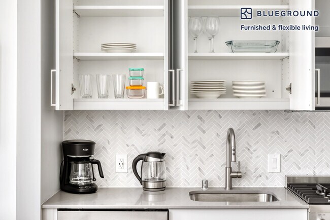 Foto del edificio - 704 Spring St