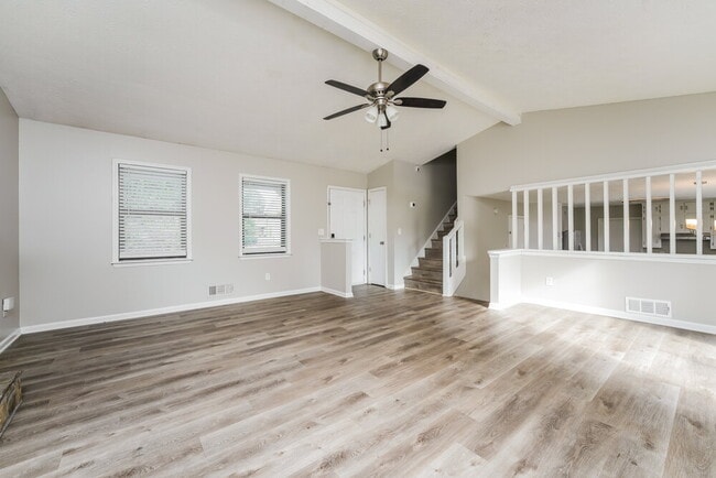Building Photo - 2678 Porter Dr