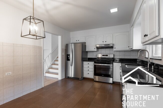 Foto del edificio - 6711 N East Prairie Rd