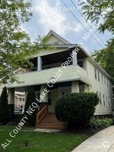 Building Photo - 1614 Larchmont Ave