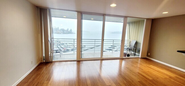 Foto del edificio - 9520 Rainier Ave S