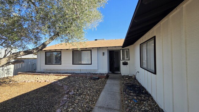 Building Photo - Beautifully remodeled pool home situated on a spacious quarter-acre lot