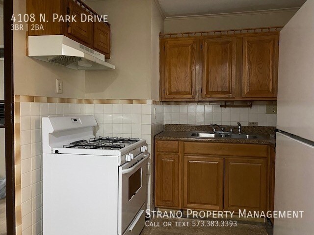 Foto del edificio - 4108 N Park Dr
