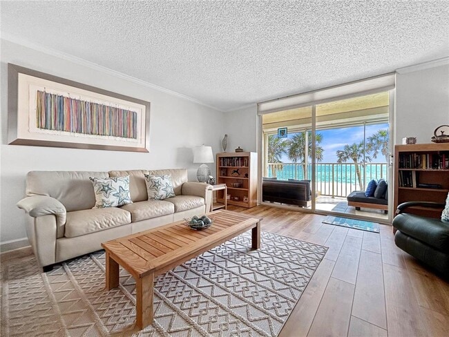 Building Photo - 4325 Gulf of Mexico Dr