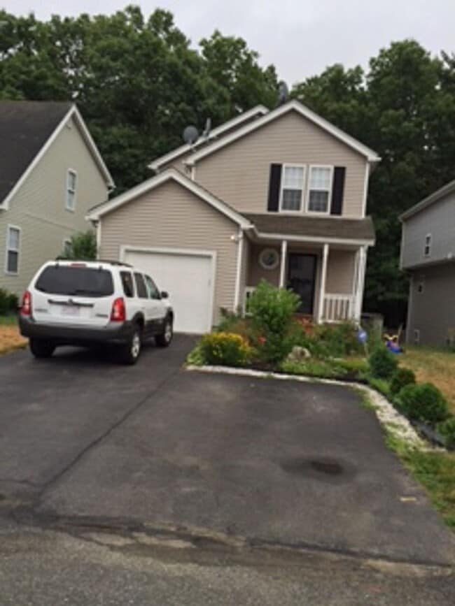 Building Photo - 37 Violetwood Cir