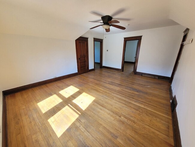 Building Photo - 1412 Market St