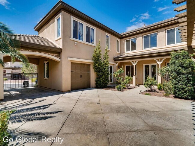 Building Photo - 1352 Enchanted River Dr