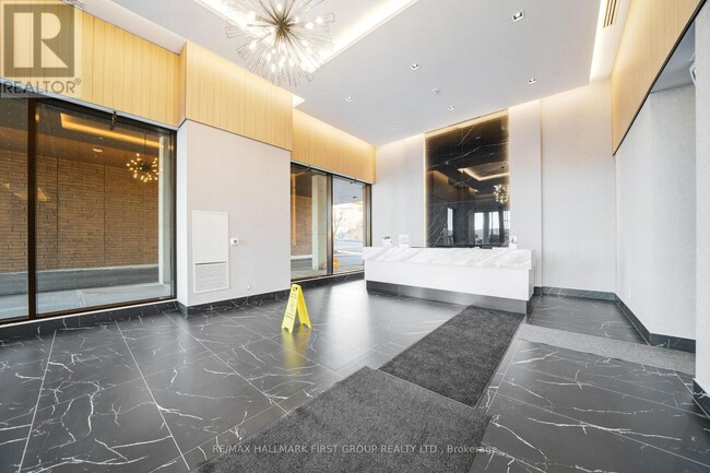 Photo du bâtiment - 1350 Ellesmere Rd