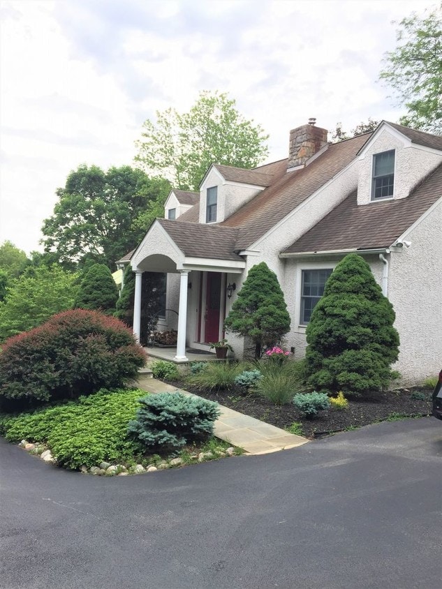 Primary Photo - 634 W Rose Tree Rd