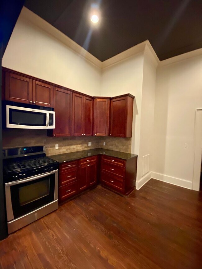 Foto del edificio - Beautiful 2BR/2BA Loft in Downtown Opelika