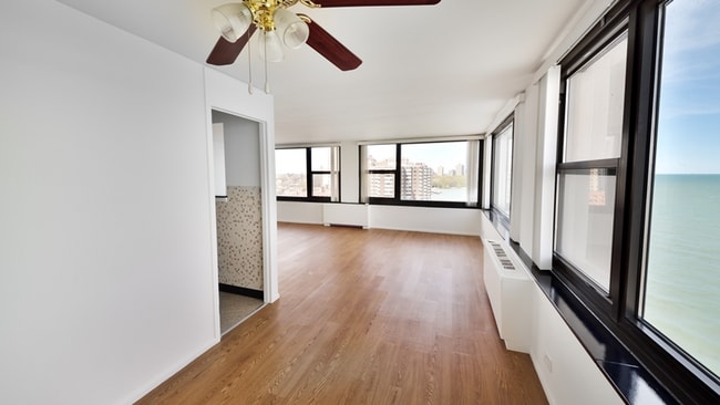 Photo - 7447 S South Shore Dr Apartment