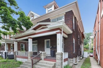 Building Photo - 470-472-472 King Ave