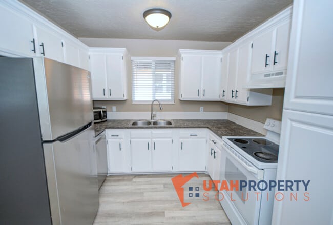 Photo - 1914 S 900 E Apartment