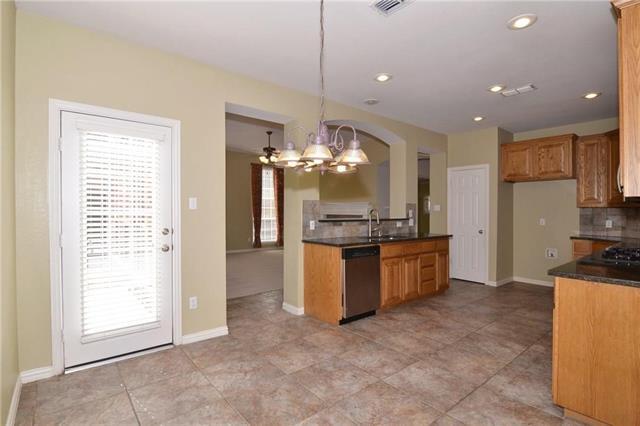 Foto del edificio - 6386 Shadywood Dr