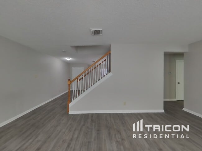 Building Photo - 6662 Beech Trail Drive Converse TX