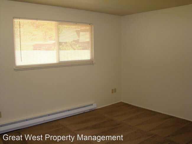 Foto del edificio - 5109 McChord Dr SW