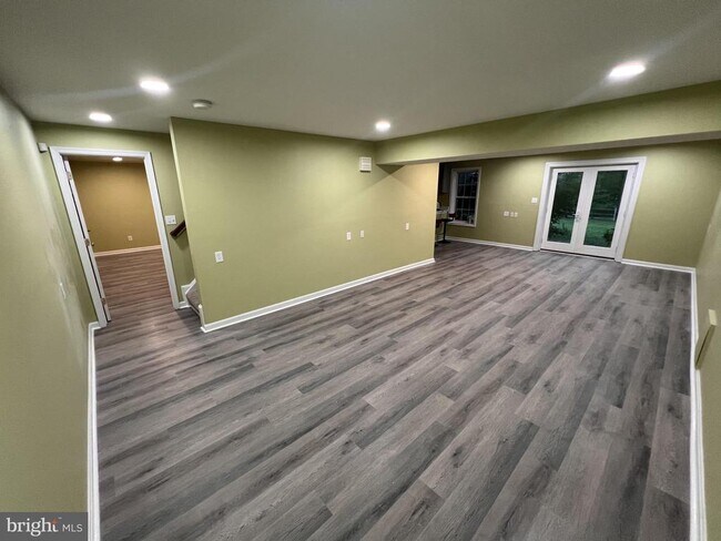 Building Photo - 13460 Natick Dr
