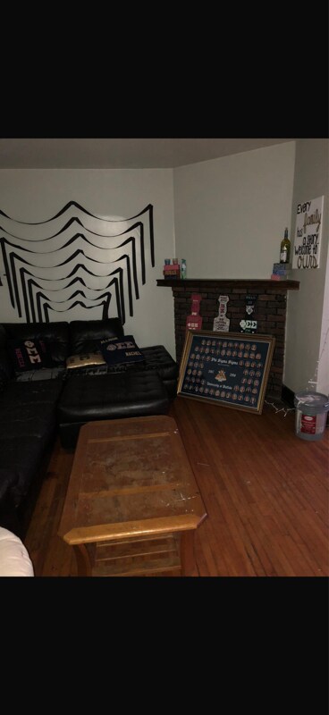 Foto del edificio - 48 Winspear Ave