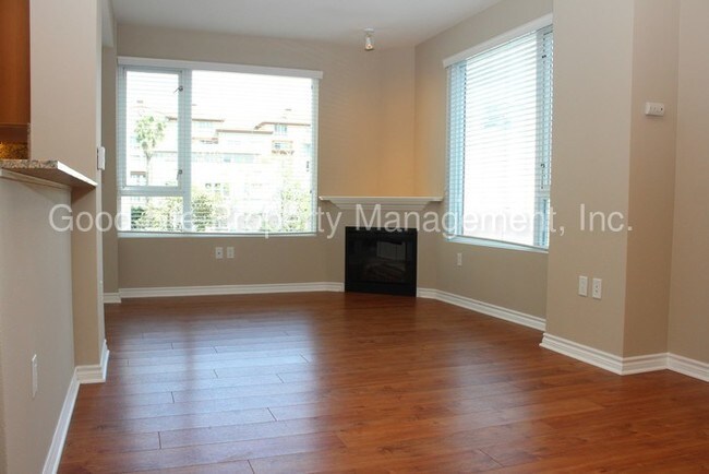 Foto del edificio - 1580 Union St
