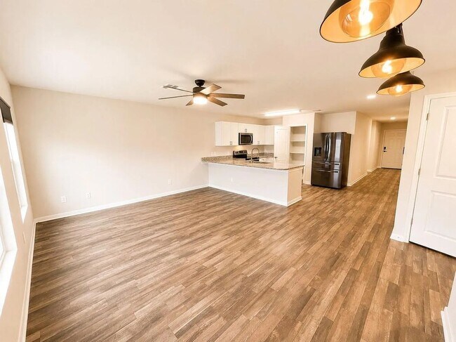 Foto del edificio - 15674 Briar Forest Dr