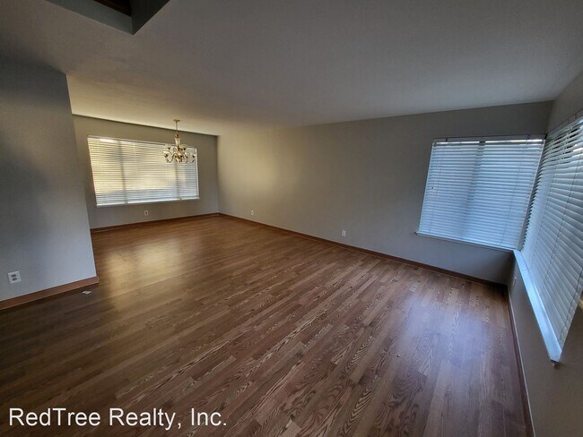 Foto del edificio - 4 br, 2.5 bath House - 3899 Middleton Pl