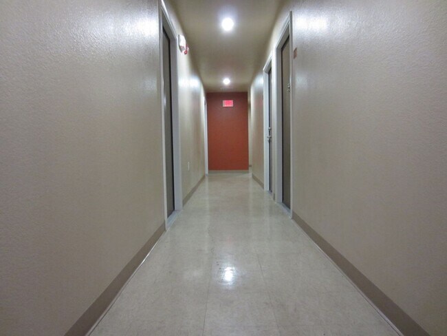 Building Photo - mbe766