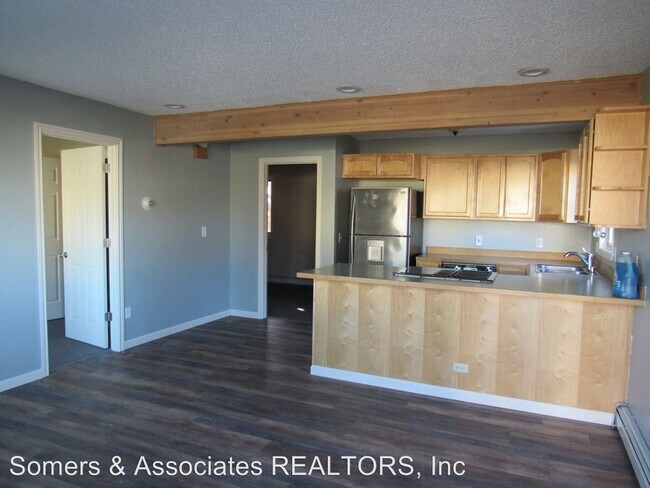 Building Photo - 1316 Joyce Dr