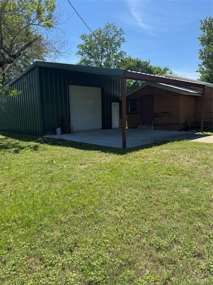 Building Photo - 75 Scott Rd