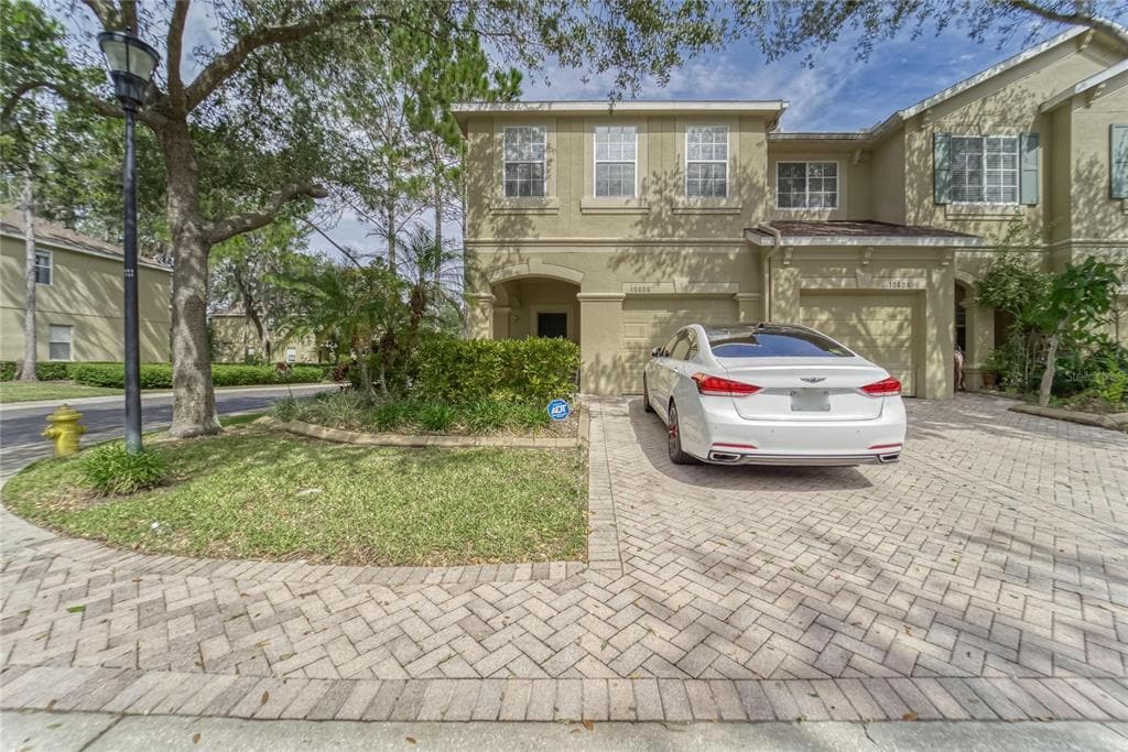 10606 Shady Falls Ct, Riverview, FL 33578 Townhome Rentals in