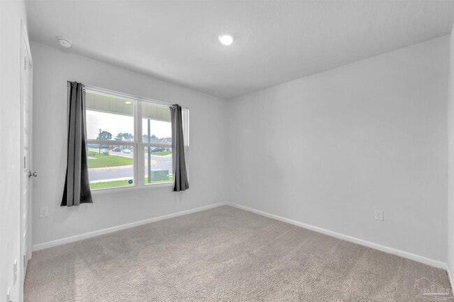 Building Photo - 5631 Guinevere Ln