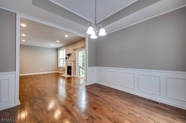 Building Photo - 123 Sowers Dr