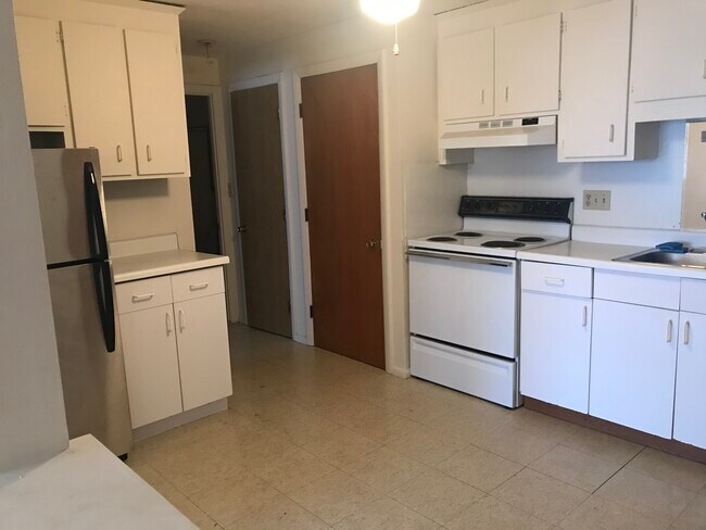 Foto del edificio - 580 Willard St