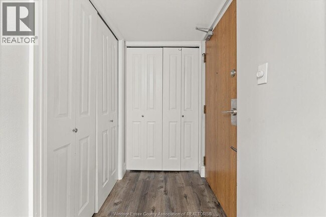 Photo du bâtiment - 380 Pelissier St