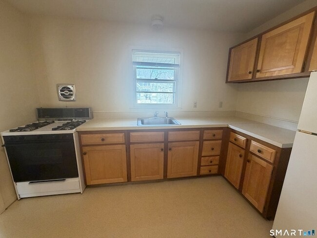 Foto del edificio - 888 Main St