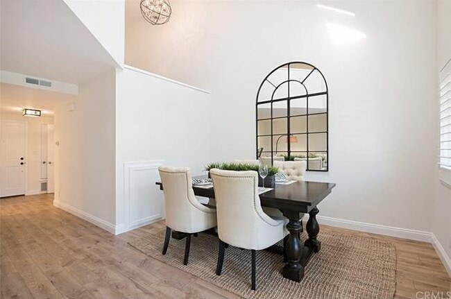 Foto del edificio - 1409 W Durness St