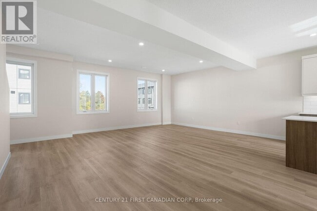 Building Photo - 310 Callaway Rd