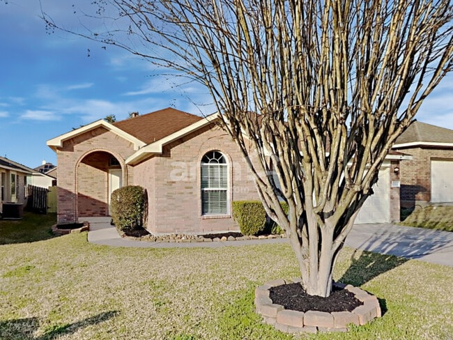 Building Photo - 2204 Perkins Crossing Dr
