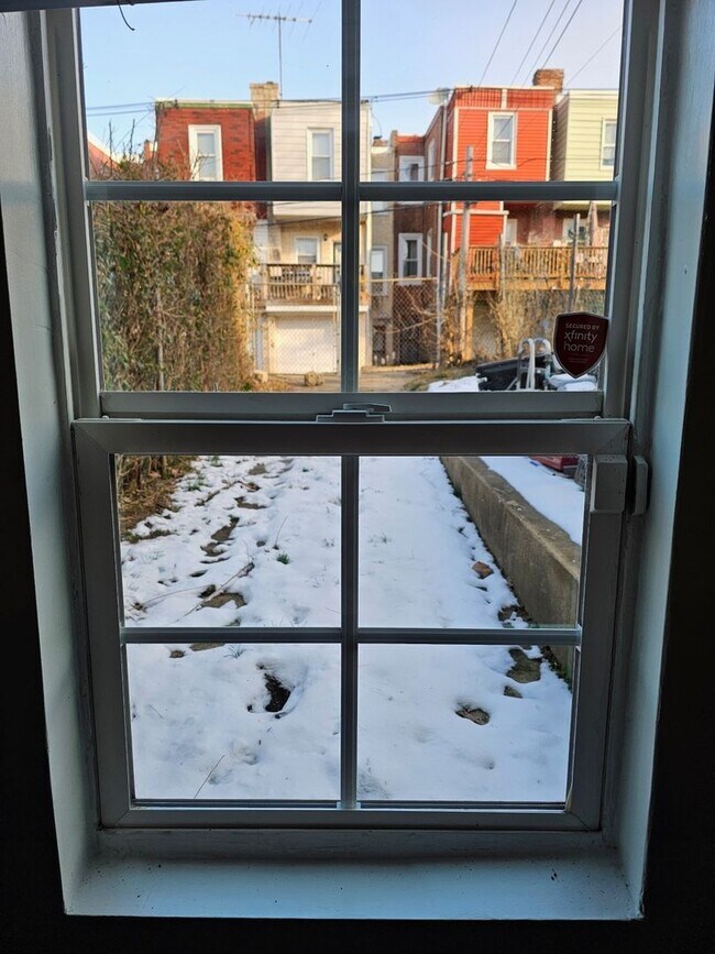 Building Photo - Front Porch Row - Olney