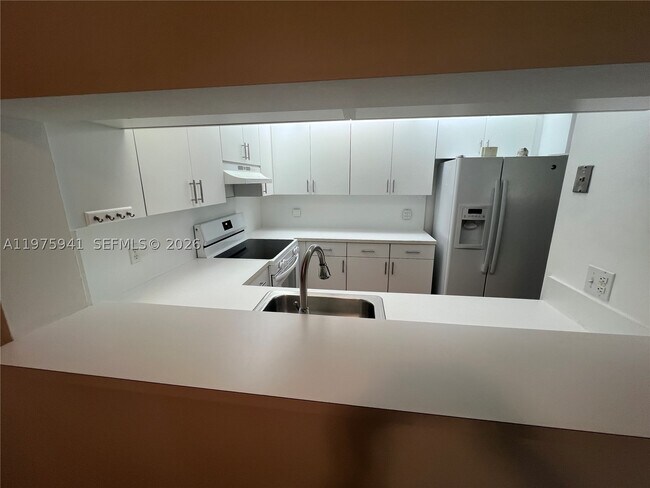 Foto del edificio - 1300 SW 125th Ave