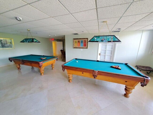 Foto del edificio - 5600 N Flagler Dr