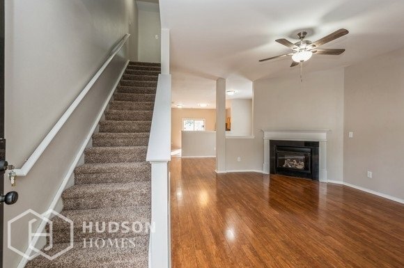Foto del edificio - NOW AVAILABLE! - 8404 Ainsworth St, Charlo...